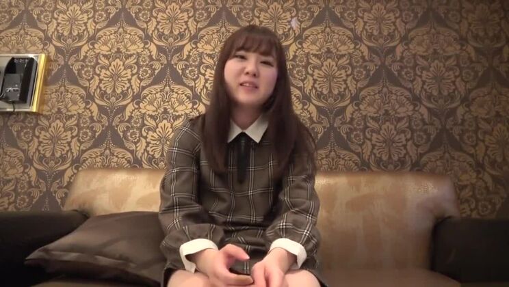 Awesome oriental slut