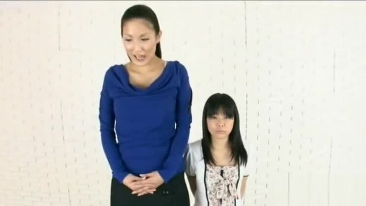 Tall vs short japanese lesbians
