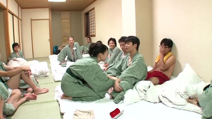 帰ってきた竹内あいファン感謝祭 素人男性増員21名！420分拡大版！夢の大乱交ツアー part.5