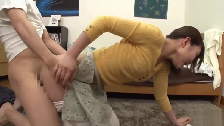 Step sister help cleaning with her bubble butt and busty tits