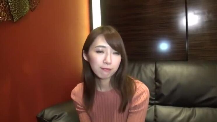 FC2 835964 Japanese amatuer first shoot. 日本妹子初体验