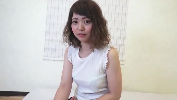 japanese cute girl farts