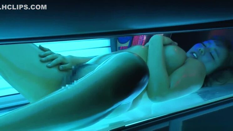 Busty amateur fucks in pure hardcore porn show