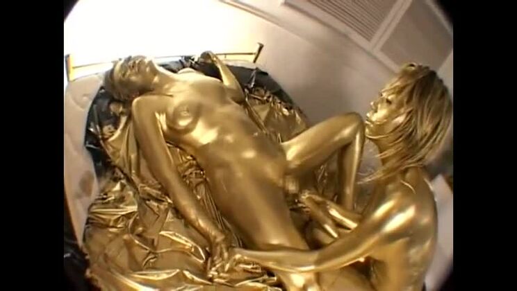 GOLDEN paint Play 6 Lesbian