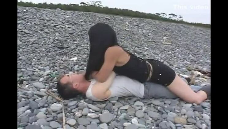 Japanese Muscle Girl Worship