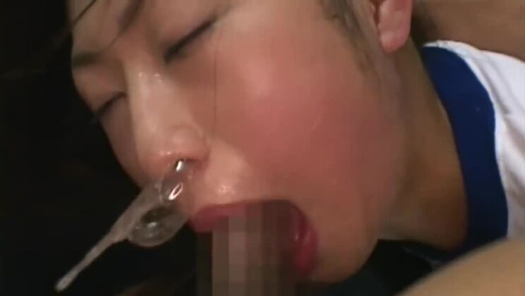 Japanese schoolgirl Deepthroat 03