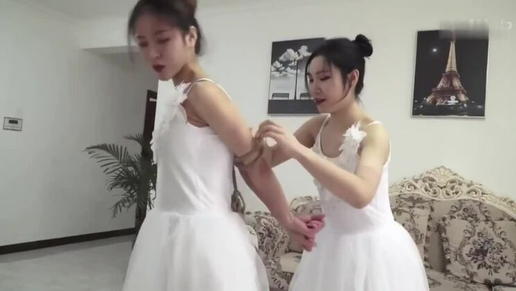 Chinese Dancer Training Bondage