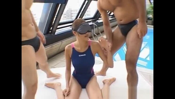 Azusa Ayano Asian milf spreads her sexy part6