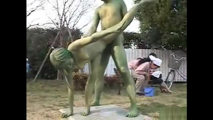 Green Japanese garden statues fuck in public